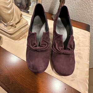 Hotter Donna Purple suede leather retro heels shoesUK 5 US 7